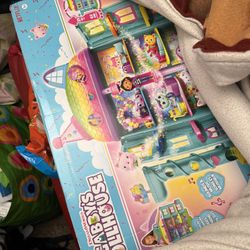 Gabbys Dollhouse
