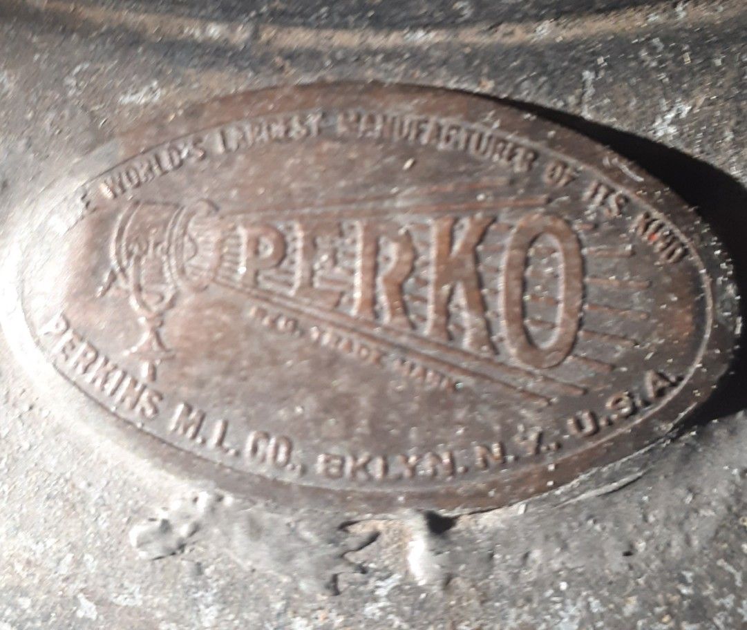 Perko Lantern