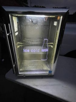Coca-Cola mini refrigerator GS 2.5