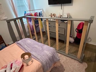 Twin bed - free