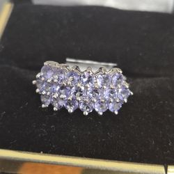 10kt white gold purple stone ring