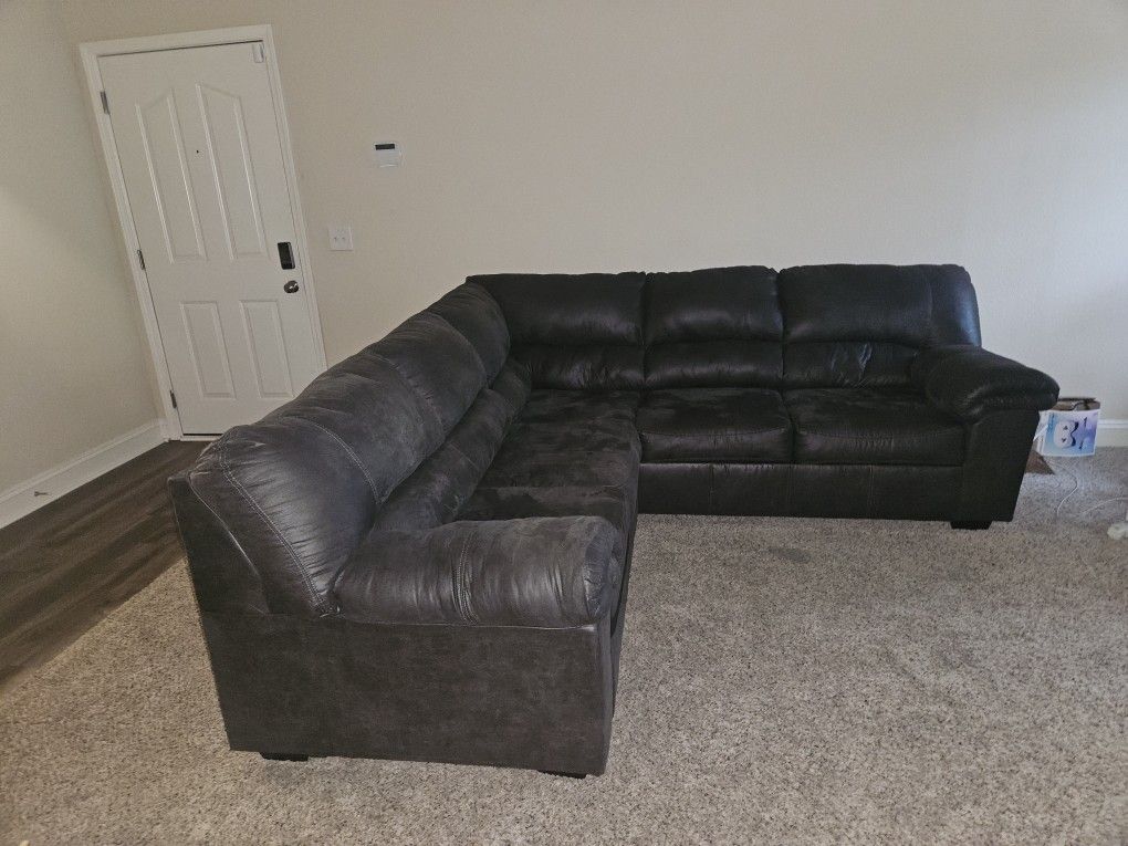 3 Piece Grey Sectional