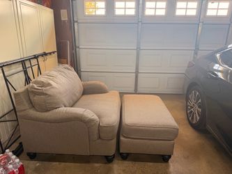 Grey Mathis Brothers Chair