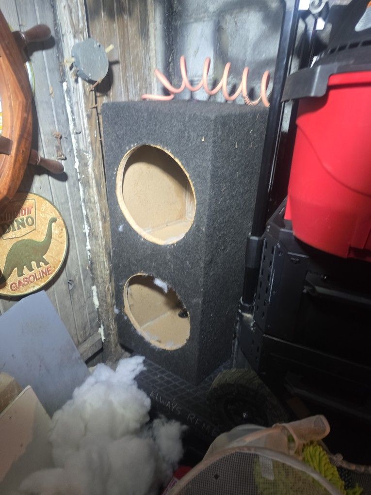 Dual 12 Subwoofer Box