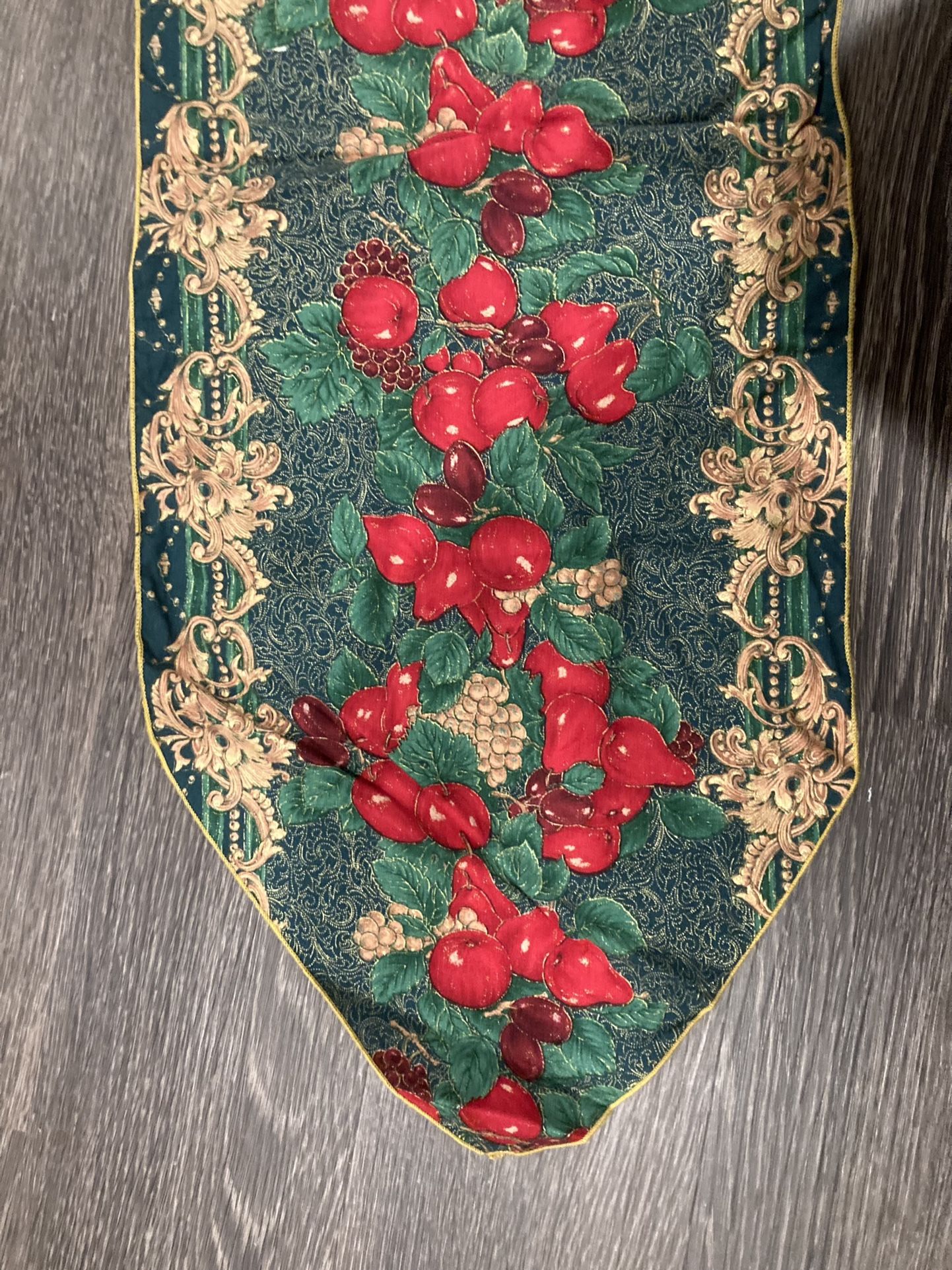 Table Runner