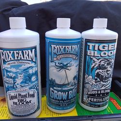 Fox farm and tigerbloom Plant food nutrients