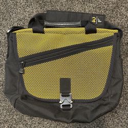 San Francisco bag company Waterfield messenger bag
