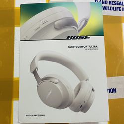 Bose QuietComfort Ultra Wireless Noise Over The Ear Headphones White  ( Brand New ) 