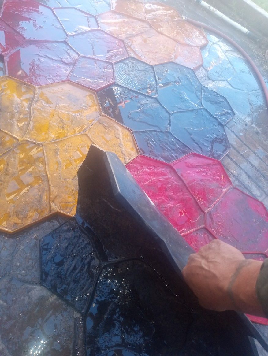 I Have Concrete Stamps Awesome Set Of Six Like New Also I Have The Floppy