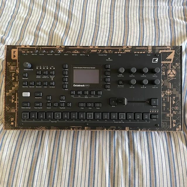 Octatrack MK2 Black Edition