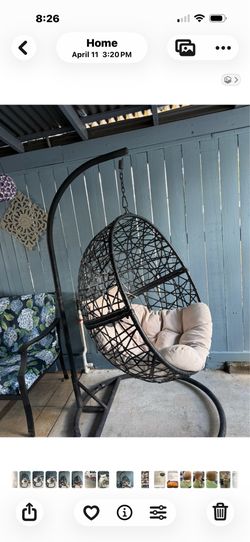 Indoor outdoor hanging chair
