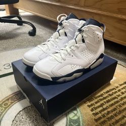 Air Jordan 6 White Midnight Navy Sneakers