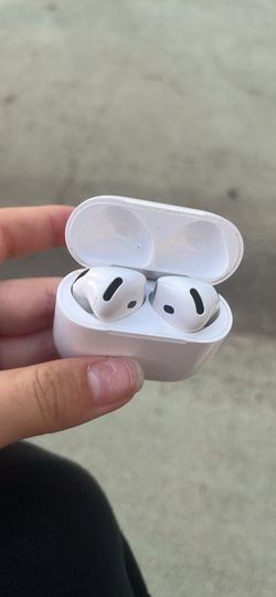 AirPods 4s