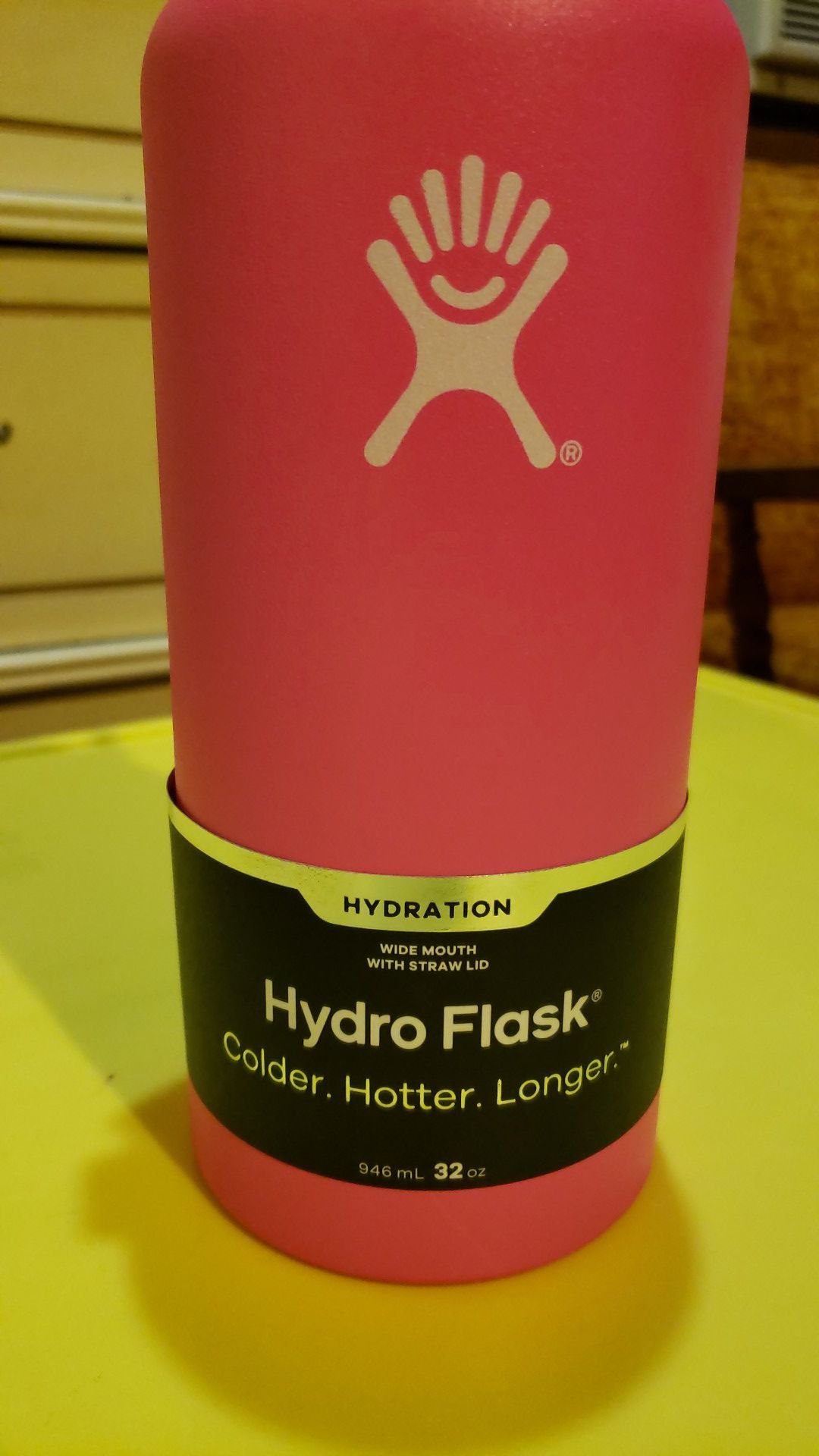 flamingo hydroflask💫  Hydroflask, Hydro flask water bottle