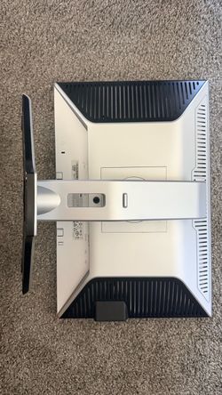 Dell 20” 2009WT Monitor – Excellent Condition
