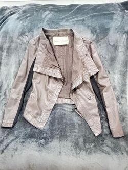 Graham & Spencer 100% leather jacket