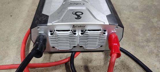 Cobra inverter w3000