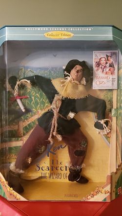 Ken dollars the Scarecrow in the Wizard of Oz