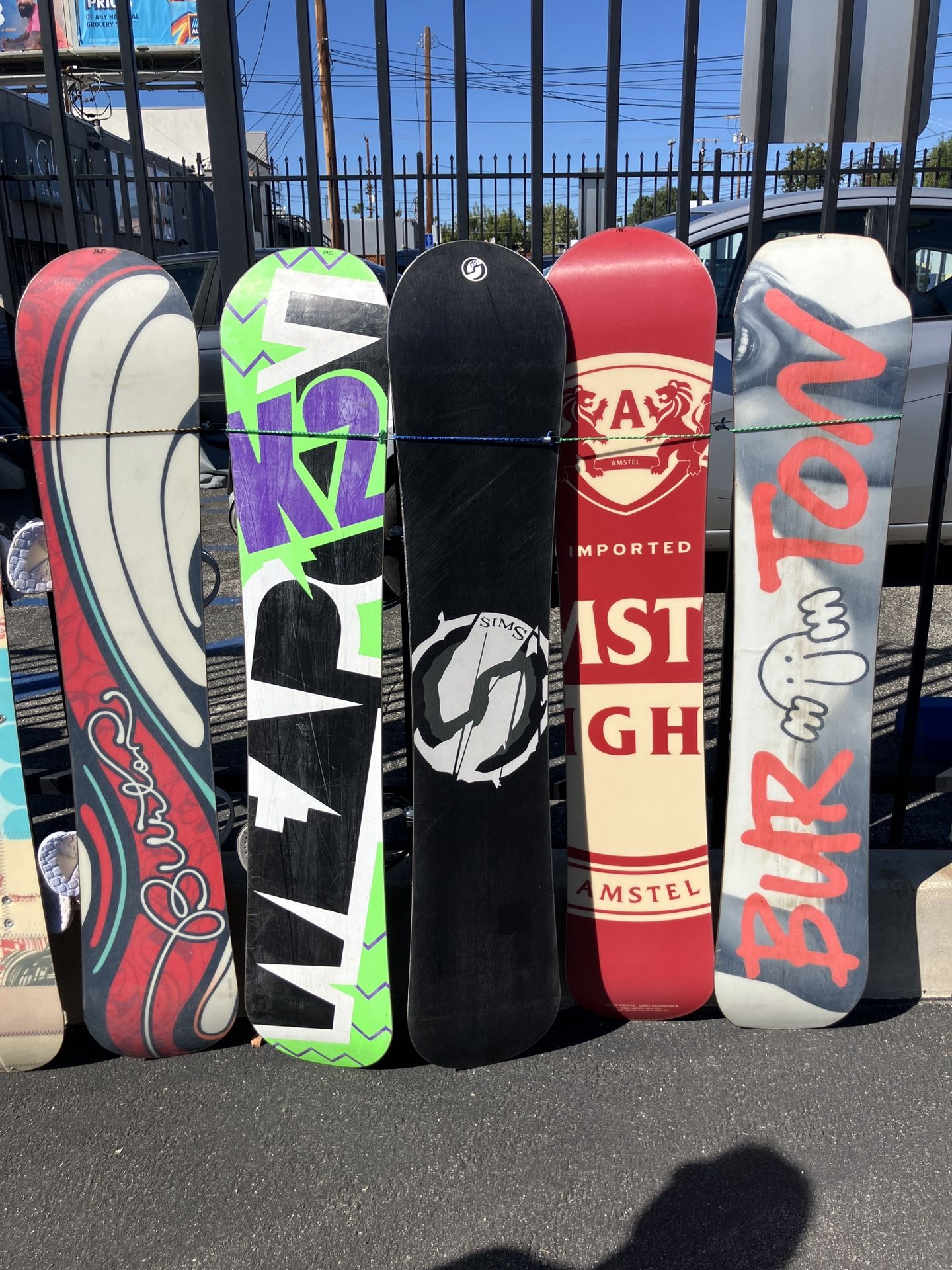 burton division 23 snowboard Custom Flying V - White The Burton Cultivator Snowboard is all about growth Division 23 D23 vintage snowboard