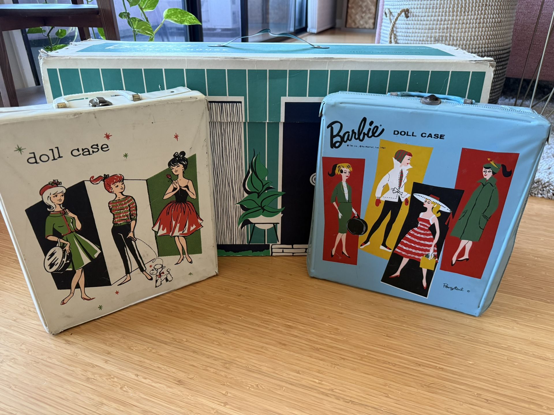 Large 1960s Barbie Lot. Cases, House, Doll, Clothing. 