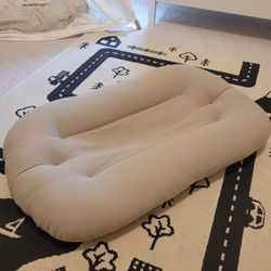 Snuggle Me Lounger/Pillow