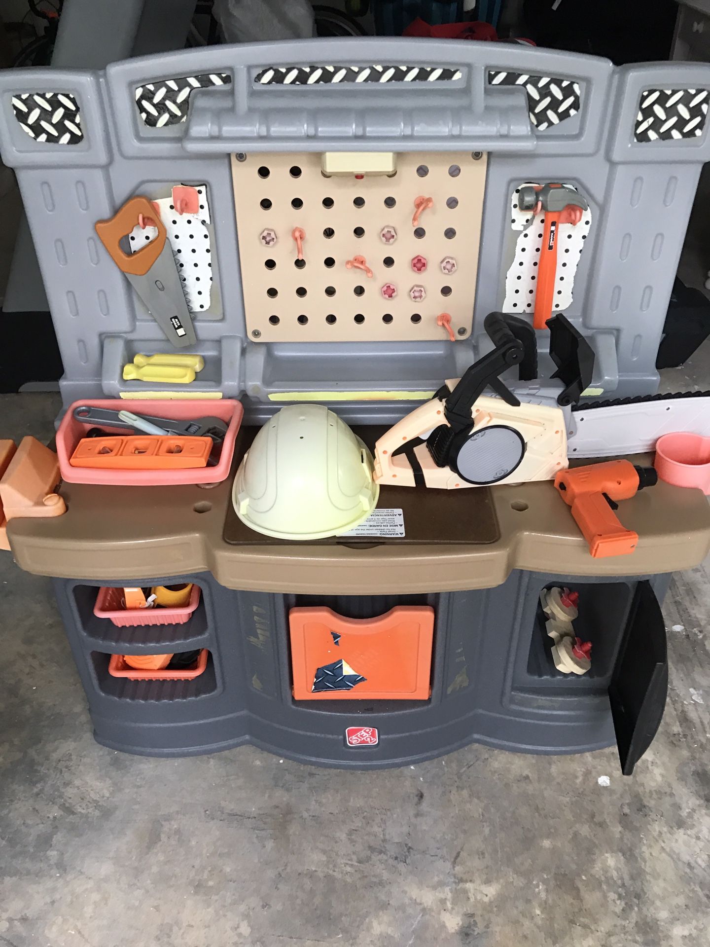 Kids game with many supplied / home depot