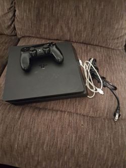Ps4 with 1 controller and all power cords and charger