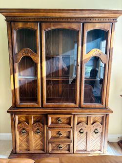 1970s Vintage WOOD China Cabinet Hutch