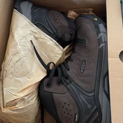 Keen Non Slip/ Carbon Toe Work Boots