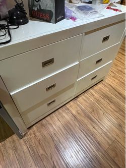 PALI Solid Wood 6-Drawer Dresser – White