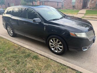 2010 Lincoln MKT