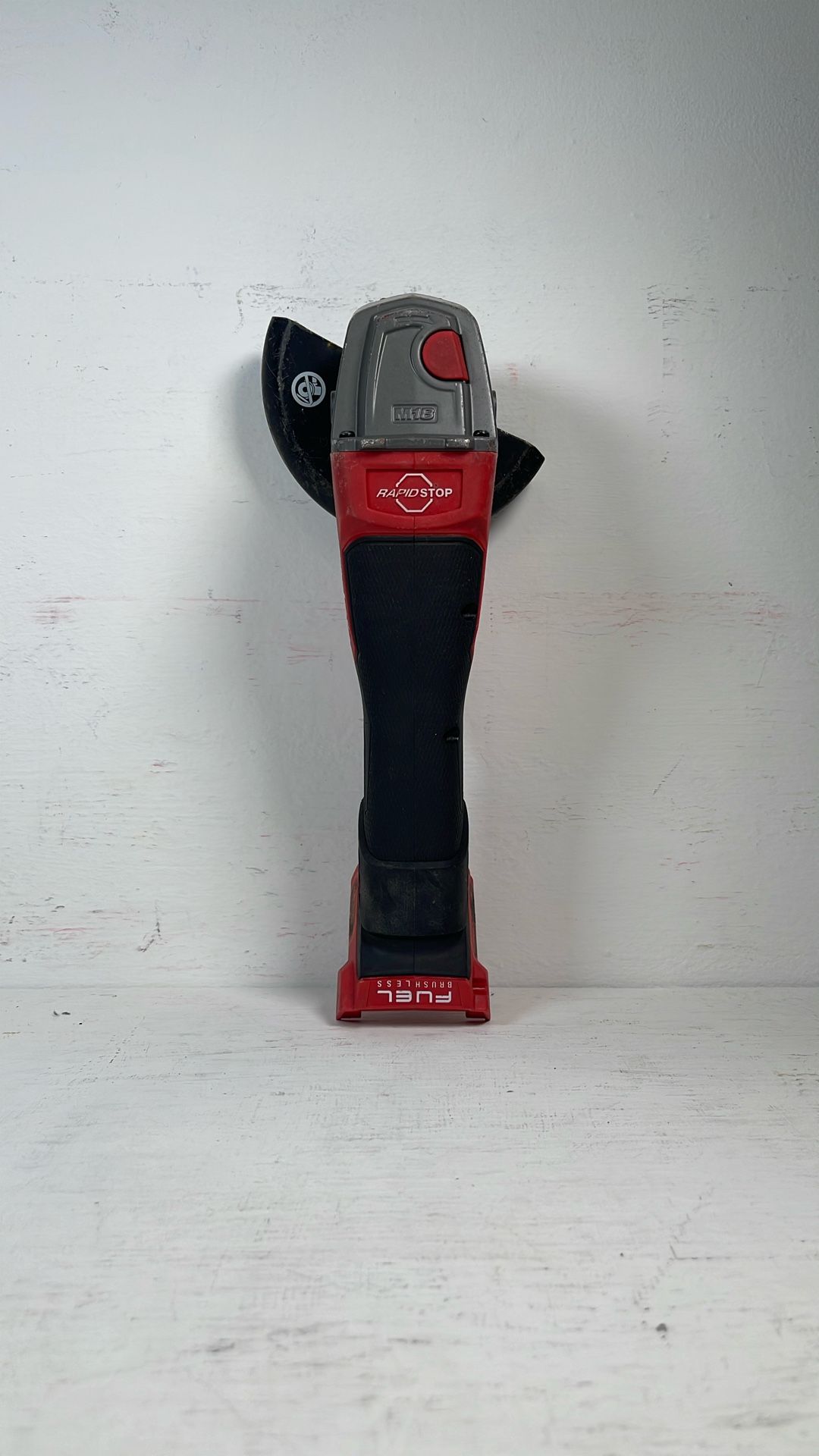 Milwaukee 2880-20 M18 4-1/2” / 5” Angle Grinder Tool Only – Pre-Owned