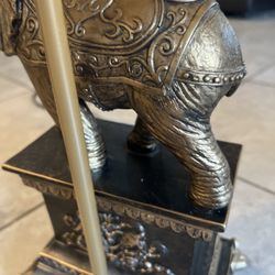 Vintage Elephant Table Lamp – Ornate Bronze Base – Traditional Statement Piece 