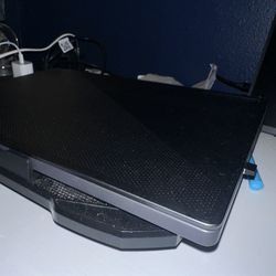 Gaming laptop with cooling fan