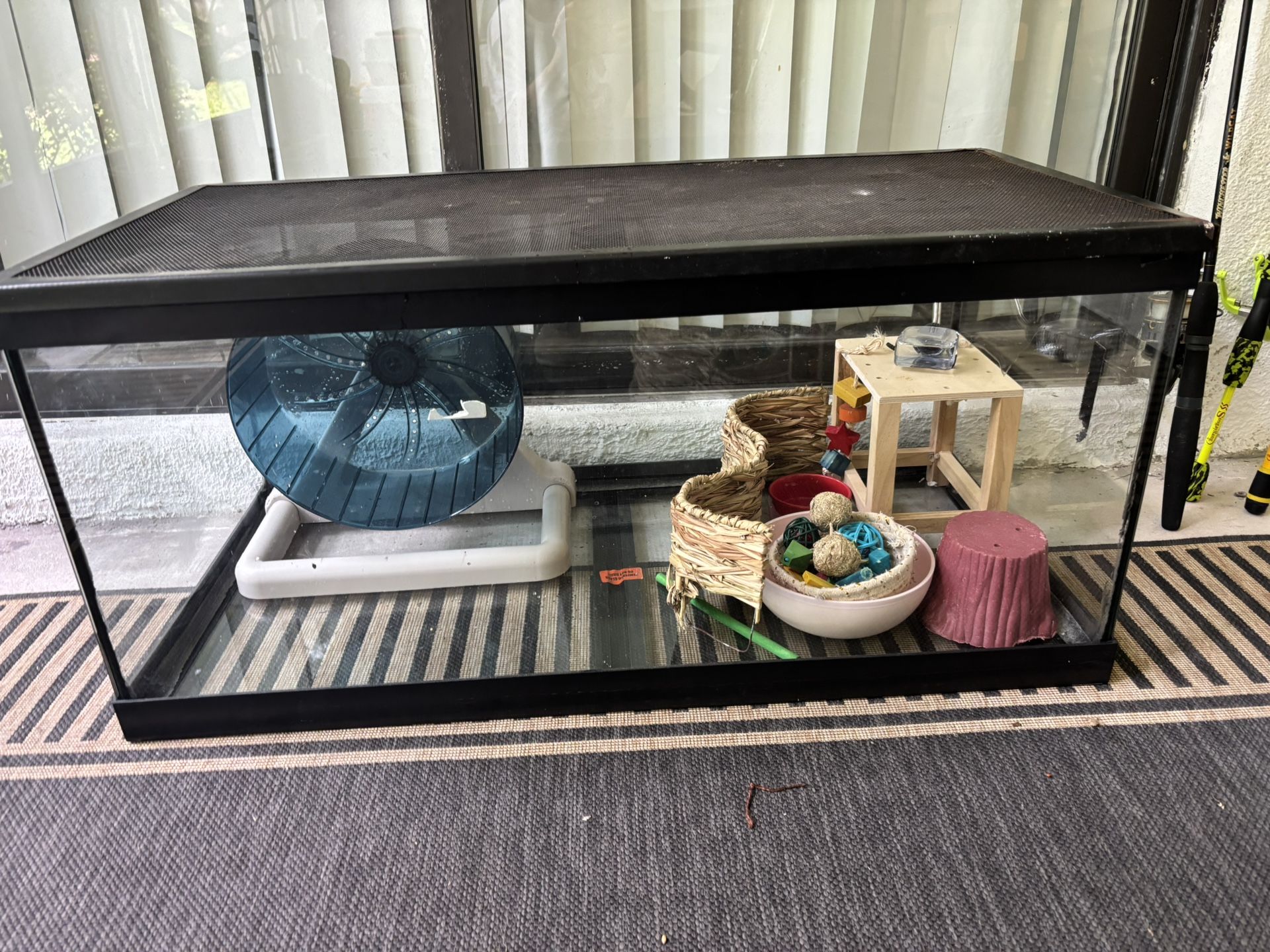 40gallon Aquarium and Hámster accessories