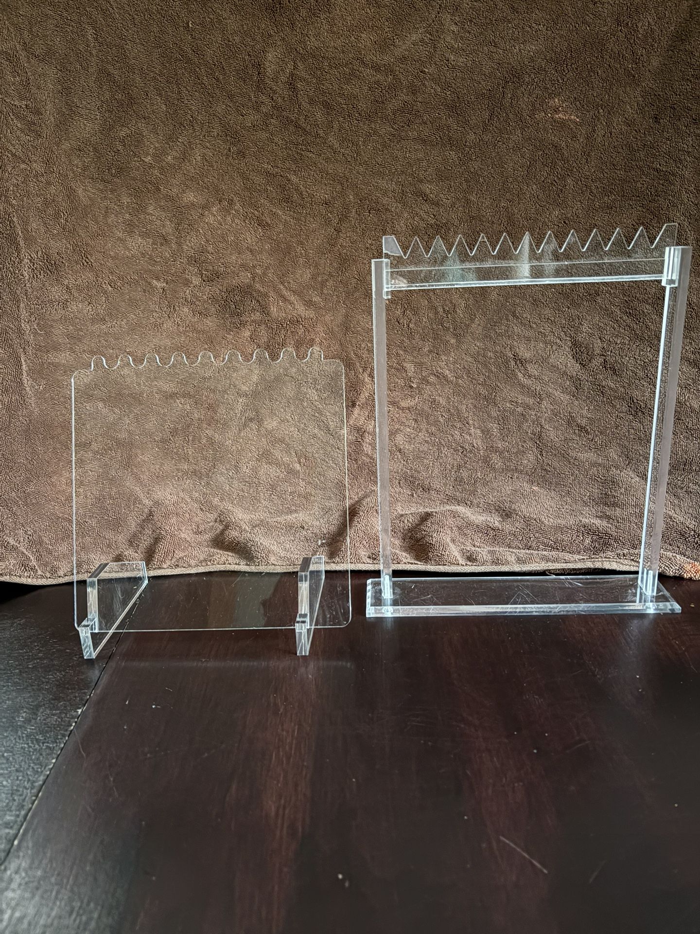 Jewelry Display Stands Clear Acrylic 2 count