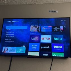 Roku $100 TV 55inch and sound bar and new tv mount