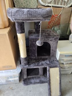 Yaheetech Cat Tree