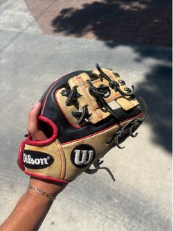 Wilson A2000 infield glove 11.25”