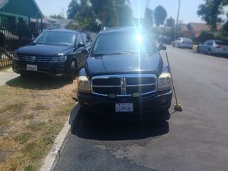 2005 DODGE DURANGO  SLT