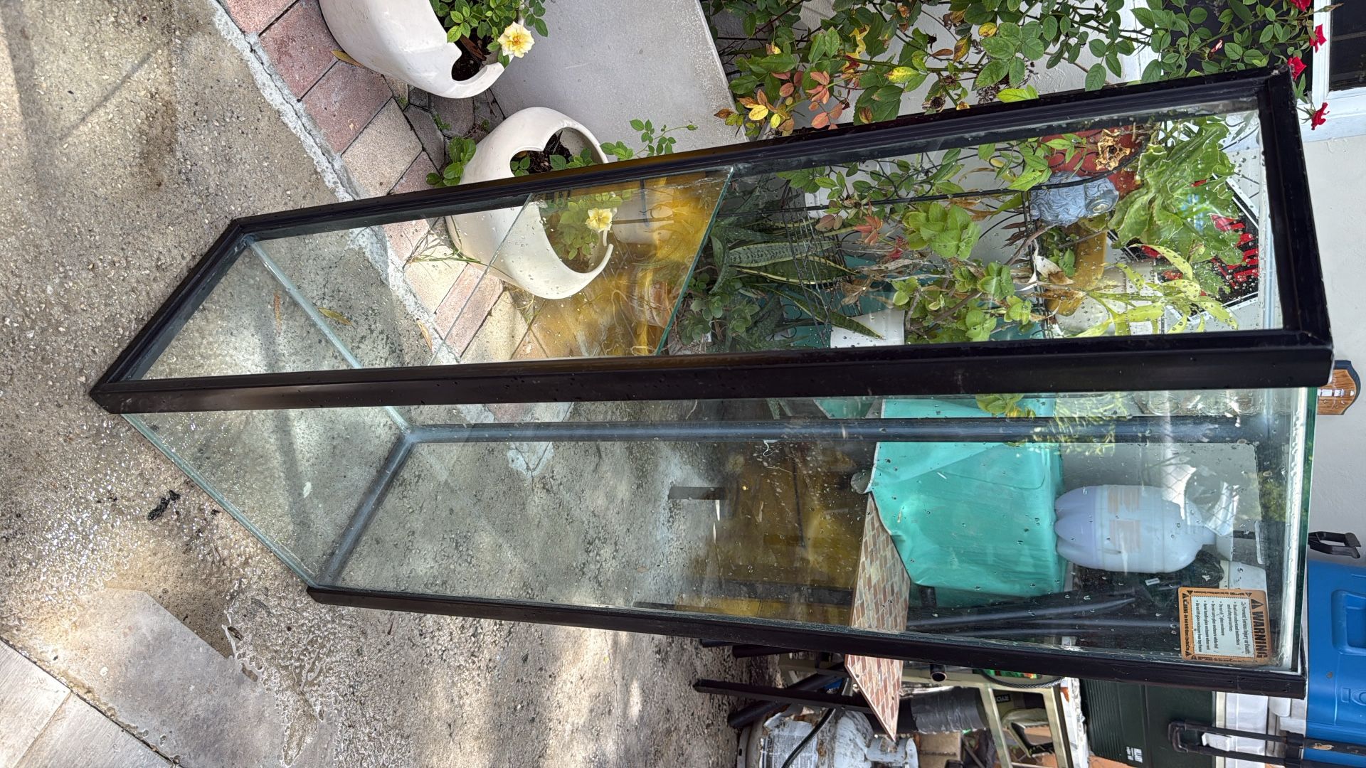 45 GALLON FISH TANK