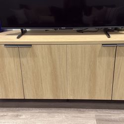 TV STAND - Pick Up ASAP
