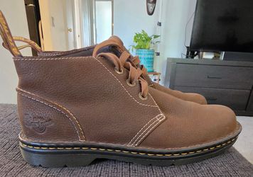 Doc Martens Chukka Boots