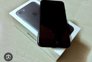 iPhone 7 𝚞𝚗𝚕𝚘𝚌𝚔𝚎𝚍 𝚠𝚒𝚝𝚑 𝚠𝚊𝚛𝚛𝚊𝚗𝚝𝚢
