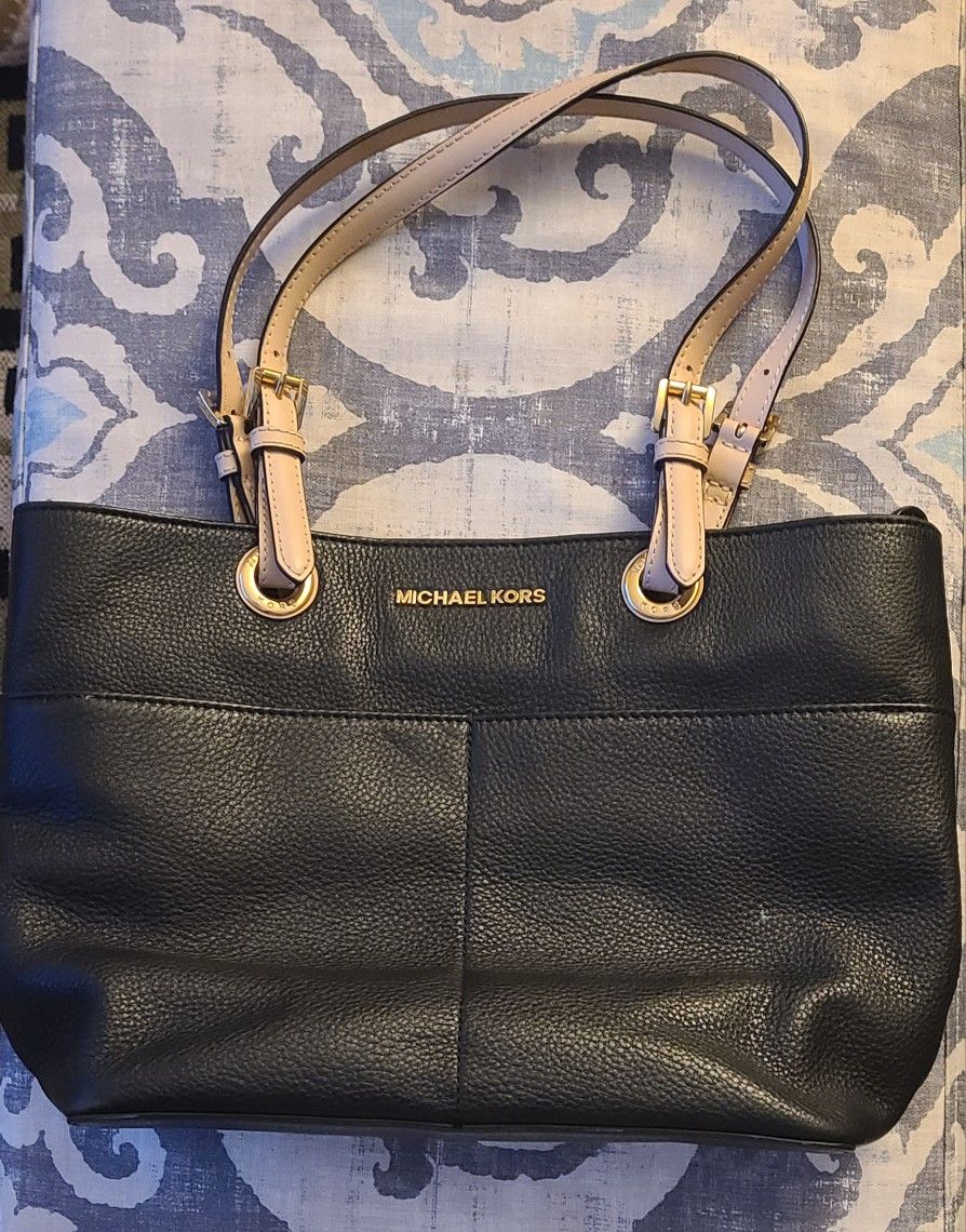 Michael Kor Bedford Shoulder Bag