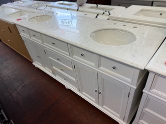 Hampton Harbor 72 in. W x 22 in. D x 35 in. H Double Sink Freestanding Bath Vanity in White with White Marble Top