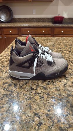 Jordan 4’s - Taupe Haze