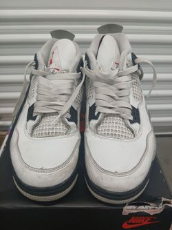 JORDAN 4  RETRO