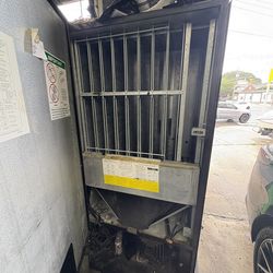 Super Great Location With Great Revenue !!💰💵💵💰💰💰