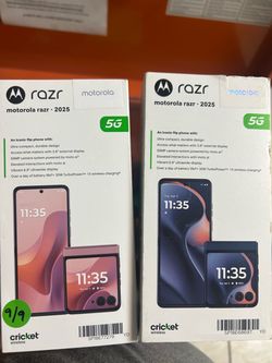 Motorola Razr 2025 5G Flip Phone – Cricket